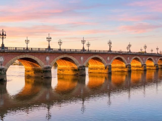 Rapatriement de corps depuis Toulouse, Bordeaux et le Sud-Ouest Lost Funéraire Rapatriement de corps depuis Toulouse, Bordeaux et le Sud-Ouest Lost Funéraire