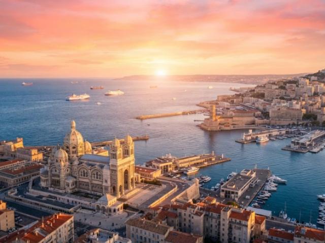 Décès d'un croisiériste à Marseille : rapatriement du corps et démarches 24h/24 Décès d'un croisiériste à Marseille : rapatriement du corps et démarches 24h/24